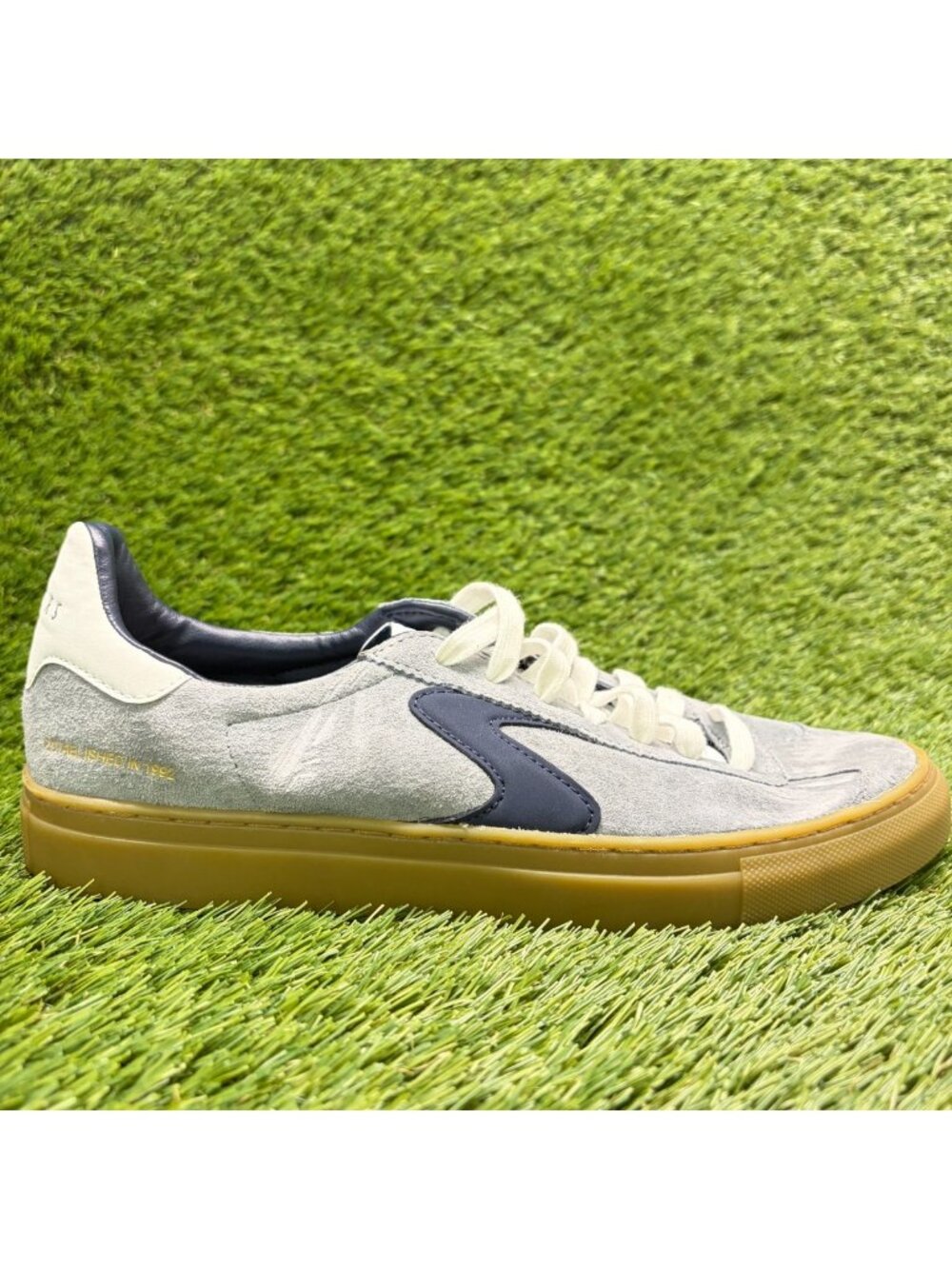 Skechers Arch Fit Legend Romah Mens Size 8 Gray Blue Athletic Shoes Sneakers